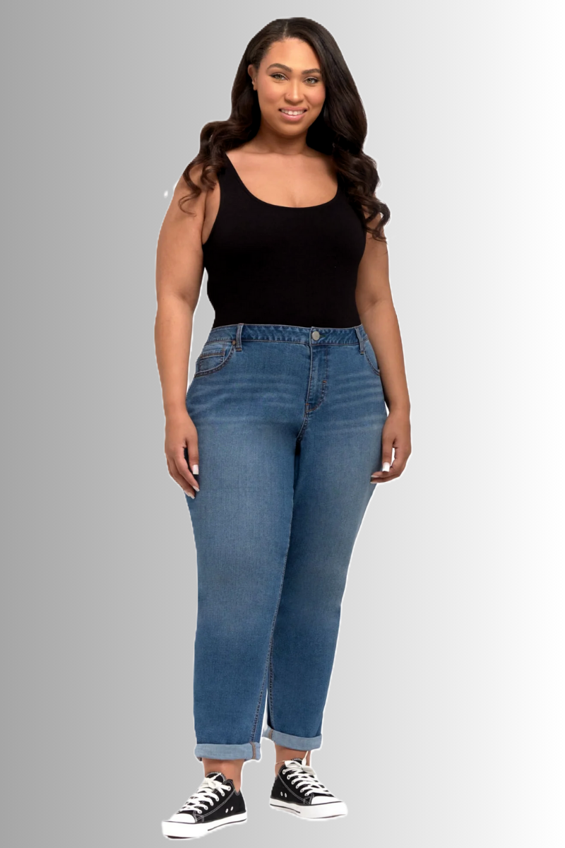 Eco-friendly and sustainable 1822 Denim Benny plus size jeans in a boyfriend fit with 28.5" inseam