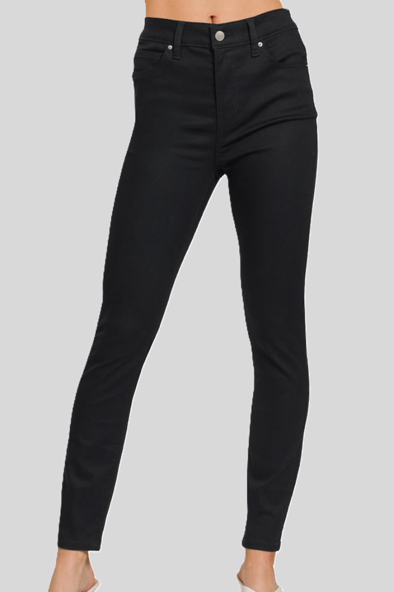 Sustainable high-waist black skinny leg pants